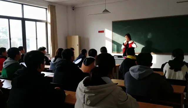 仓储保鲜技术如何推动农业培训与推广